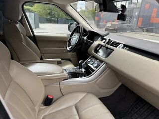 2016 Land Rover Range Rover Sport II, белый, 3900000 рублей, вид 4