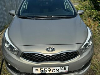 2017 Kia Ceed II Рестайлинг, серебристый, 1380000 рублей, вид 4