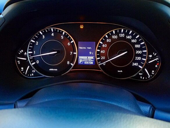 2013 Nissan Patrol VI (Y62), чёрный, 1800000 рублей - вид 21