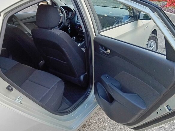 2019 Hyundai Solaris II, бежевый, 1999900 рублей - вид 23