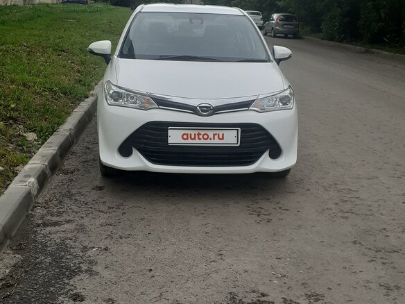 2017 Toyota Corolla Axio XI (E160, E170, E180) Рестайлинг 1, белый, 1410000 рублей - вид 1