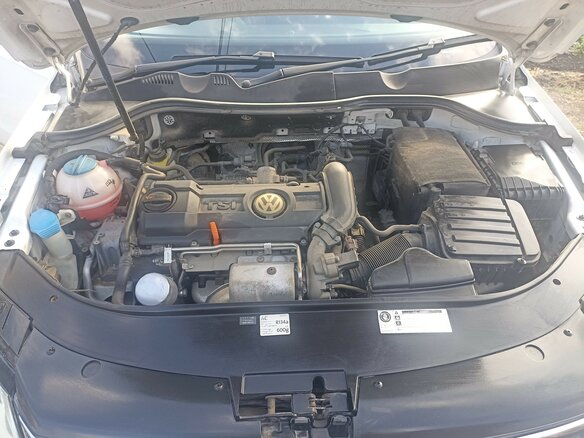 2011 Volkswagen Passat B7, белый, 1290000 рублей - вид 16