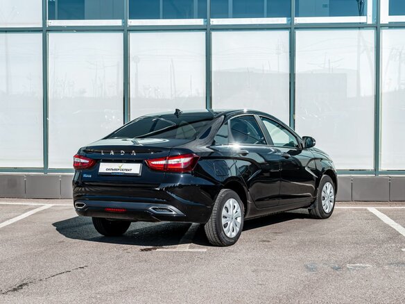 2024 Lada (ВАЗ) Vesta I Рестайлинг (NG), чёрный, 1090000 рублей - вид 1