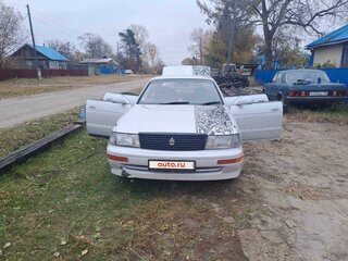 1992 Toyota Crown IX (S140), серебристый, 520000 рублей, вид 3