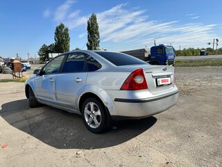 2005 Ford Focus II, серебристый, 680000 рублей, вид 5