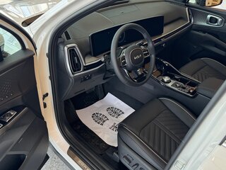 2025 Kia Sorento IV Рестайлинг, белый, 4000000 рублей, вид 5