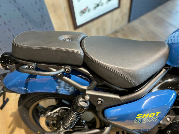 2026 Royal Enfield Shotgun, синий, 723000 рублей - вид 9