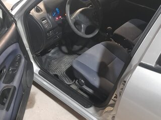 2002 Mitsubishi Carisma I Рестайлинг, серый, 295000 рублей, вид 4