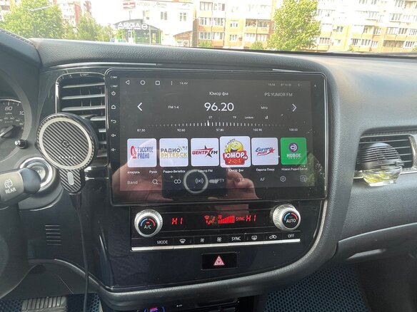 2019 Mitsubishi Outlander III Рестайлинг 3, серый, 1700000 рублей - вид 7