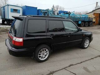 1998 Subaru Forester I, чёрный, 650000 рублей, вид 2
