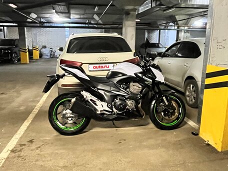 2014 Kawasaki Z 800, белый, 690000 рублей, вид 3