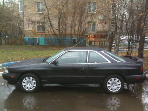 1991 Mazda 626 III (GD), чёрный - вид 6