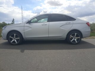 2018 Lada (ВАЗ) Vesta I, серебристый, 950000 рублей, вид 1