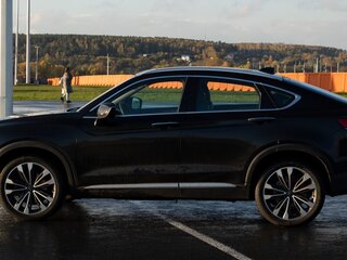 2022 Geely Tugella I, чёрный, 3420000 рублей, вид 4