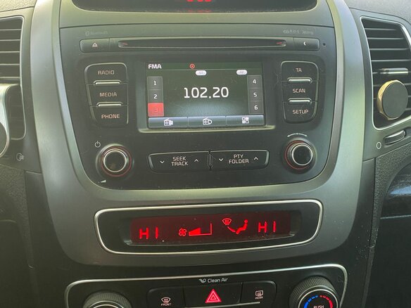 2013 Kia Sorento II Рестайлинг, чёрный, 1590000 рублей - вид 12