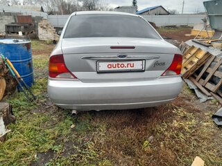 2004 Ford Focus I Рестайлинг, серебристый, 300000 рублей, вид 2