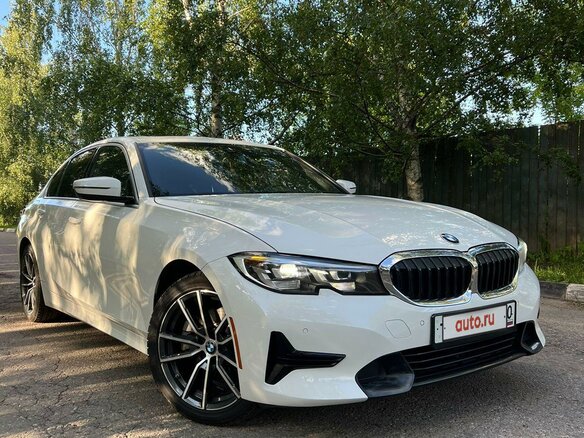 2019 BMW 3 серии 330i xDrive VII (G2x), белый, 3580000 рублей - вид 1
