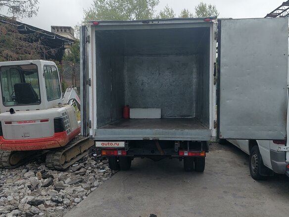 2010 ГАЗ ГАЗель (3302), белый, 700000 рублей - вид 4
