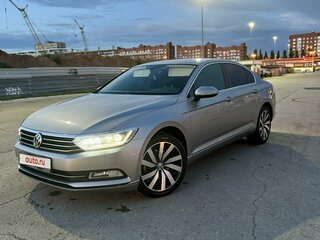 2019 Volkswagen Passat B8, серебристый, 2650000 рублей, вид 2