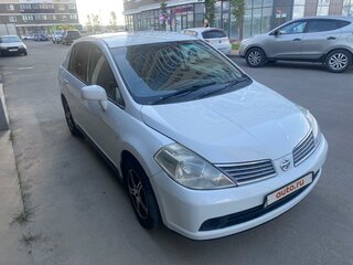 2004 Nissan Tiida Latio I, белый, 350000 рублей, вид 1