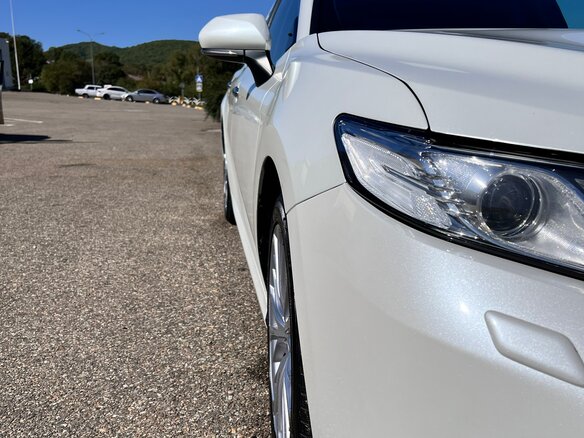 2020 Toyota Camry VIII (XV70), белый, 3000000 рублей - вид 9