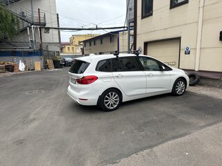 2018 BMW 2 серии Gran Tourer Gran Tourer 218d F46 Рестайлинг, белый, 1650000 рублей, вид 4