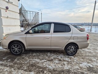 2003 Toyota Platz, серый, 390000 рублей, вид 5