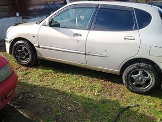 2001 Toyota Duet, серый, 210000 рублей, вид 4