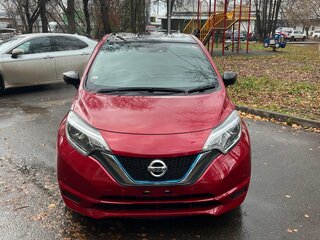 2018 Nissan Note e-Power II Рестайлинг, красный, 1520000 рублей, вид 1