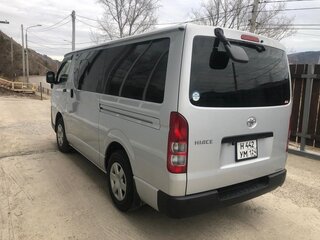 2021 Toyota HiAce H200 Рестайлинг, серый, 4300000 рублей, вид 4