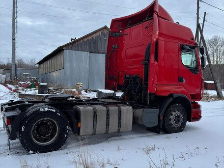 2011 Renault Premium, красный, 1350000 рублей, вид 5