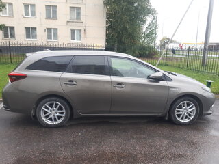 2017 Toyota Auris II Рестайлинг, серый, 1900000 рублей, вид 2