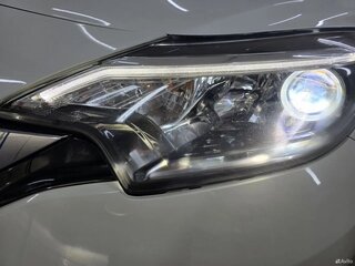 2018 Nissan Note e-Power II Рестайлинг, белый, 1399000 рублей, вид 4