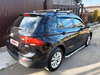 2020 Volkswagen Tiguan II, чёрный, 2850000 рублей, вид 2
