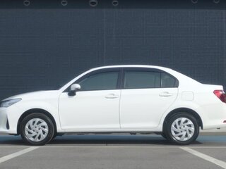 2020 Toyota Corolla Axio XI (E160, E170) Рестайлинг 2, белый, 890000 рублей, вид 3