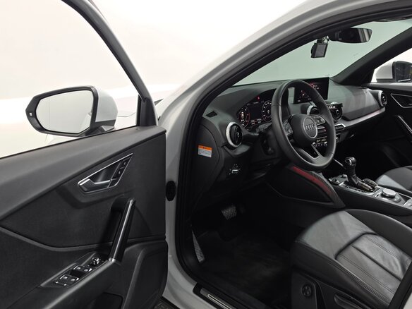2023 Audi Q2 35 TDI I Рестайлинг, белый - вид 19