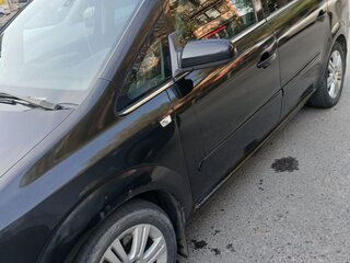 2008 Opel Zafira B Рестайлинг, чёрный, 450000 рублей, вид 4