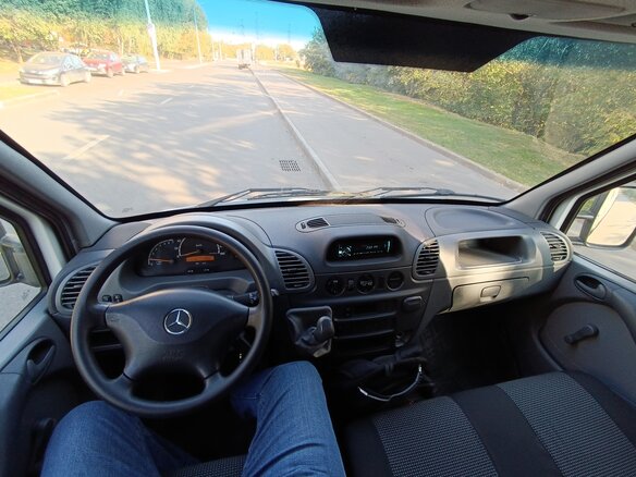 2017 Mercedes-Benz Sprinter Classic, белый, 1950000 рублей - вид 9