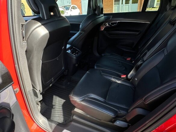 2017 Volvo XC90 II, красный, 3999999 рублей - вид 8