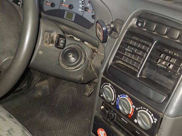 2006 Lada (ВАЗ) 2112, бежевый, 220000 рублей - вид 7