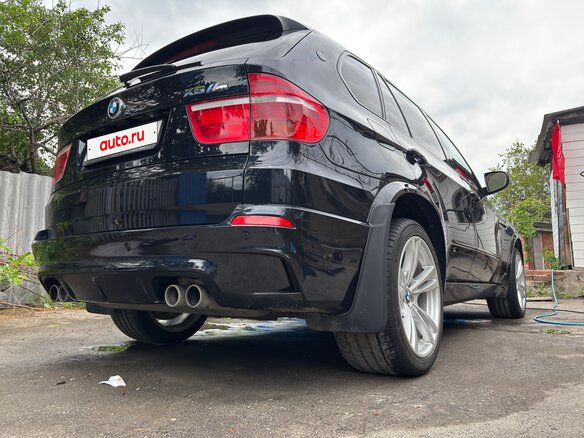 2010 BMW X5 M I (E70), синий, 1900000 рублей - вид 2