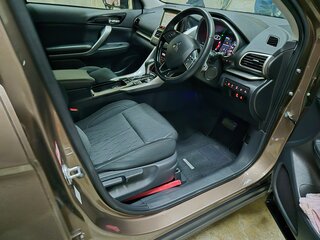 2018 Mitsubishi Eclipse Cross I, коричневый, 2200000 рублей, вид 3