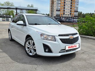 2014 Chevrolet Cruze I Рестайлинг, белый, 820000 рублей, вид 1