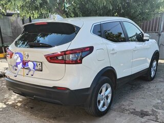2020 Nissan Qashqai II Рестайлинг, белый, 1990000 рублей, вид 2