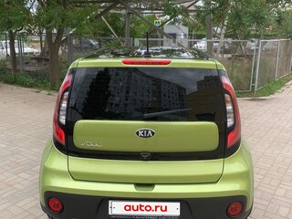 2018 Kia Soul II Рестайлинг, зелёный, 1900000 рублей, вид 2