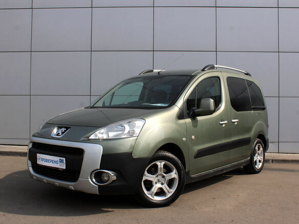 2011 Peugeot Partner 7 Seats II Рестайлинг, зелёный