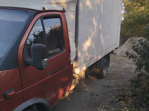 2011 ГАЗ ГАЗель (3302), красный, 860000 рублей - вид 1