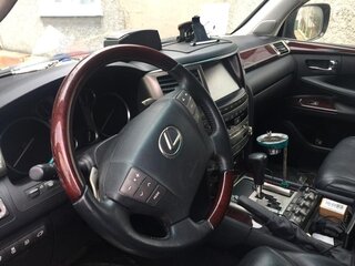 2013 Lexus LX 570 III Рестайлинг, чёрный, 7000000 рублей, вид 4