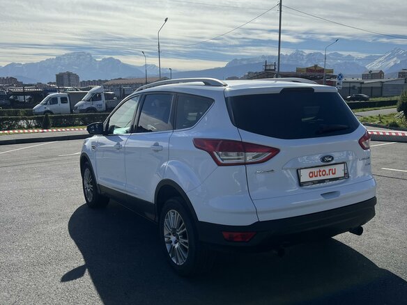 2016 Ford Kuga II, белый, 1600000 рублей - вид 4