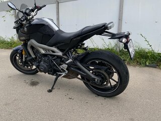2016 Yamaha MT-09 (FZ-09), чёрный, 680000 рублей, вид 1